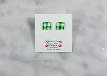 Load image into Gallery viewer, Green and White Buffalo Plaid Square Post Earring - S
