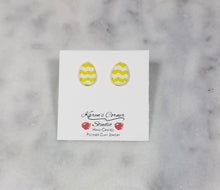 Load image into Gallery viewer, Chevron Egg Shaped Post Handmade Earrings

