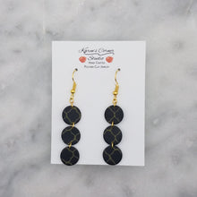 Load image into Gallery viewer, Triple Circle Quatrefoil Pattern Black and Gold Handmade Dangle Earrings
