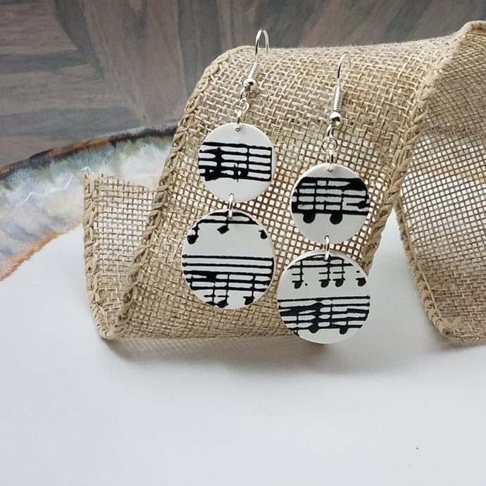 M and L Double Circle Shaped  White Music Notes Dangle Handmade Earrings