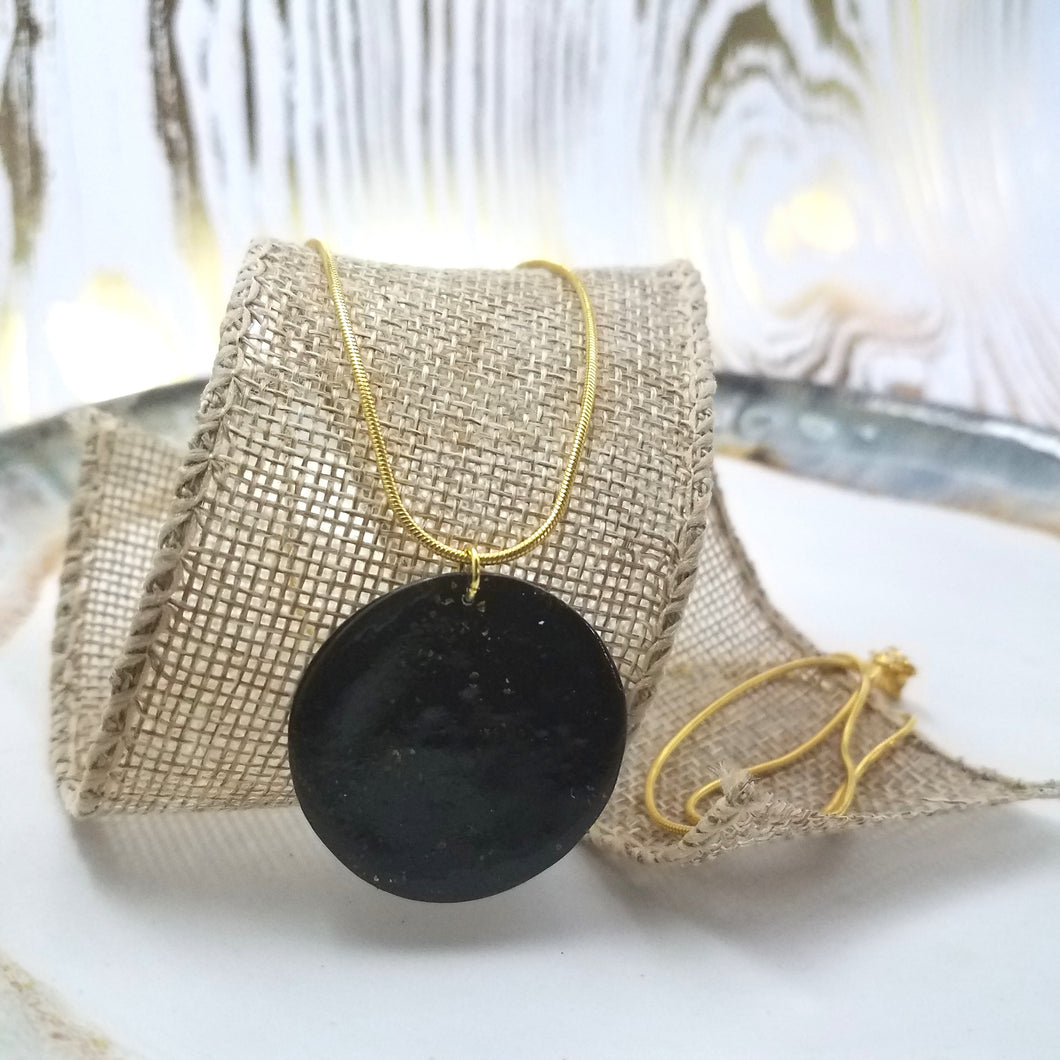 Black and Gold Circle Pendant Necklace