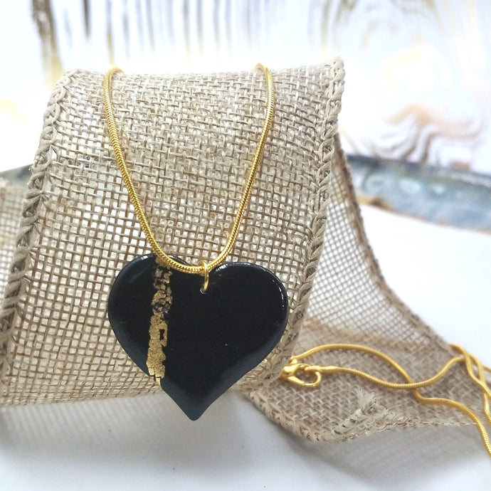 Black and Gold Stripe Heart Pendant Necklace