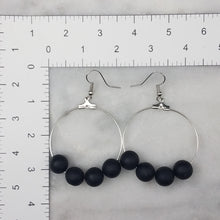 Load image into Gallery viewer, Black Bead Hoop Handmade Dangle Handmade Earrings
