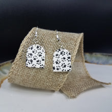 Load image into Gallery viewer, Closed M Arch Pawprint Black &amp; White Dangle Handmade Earrings
