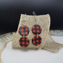 Load image into Gallery viewer, Circle Buffalo Plaid Pattern Black &amp; Red Dangle Handmade Earrings
