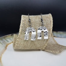 Load image into Gallery viewer, Arch S Music Pattern Black &amp; White Dangle Handmade Earrings

