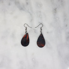 Load image into Gallery viewer, Teardrop Wave Pattern Black &amp; Red Dangle Handmade Earrings

