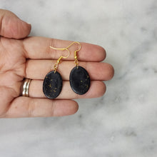 Load image into Gallery viewer, Oval Speckled Pattern Black &amp; Gold Dangle Handmade Earrings
