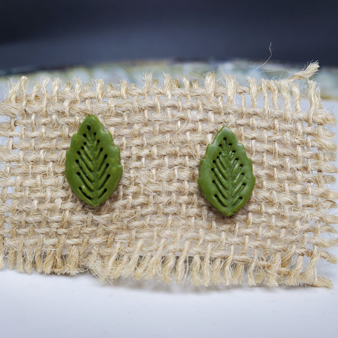 S Leaf 1 Solid Green Post Handmade Earrings