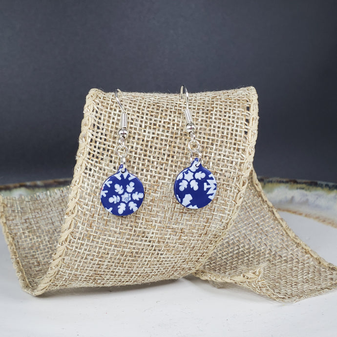 S Ornament Navy and White Snowflake Pattern Dangle Handmade Earrings