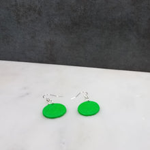 Load image into Gallery viewer, Green and Silver Circle Dangle Handmade Earrings
